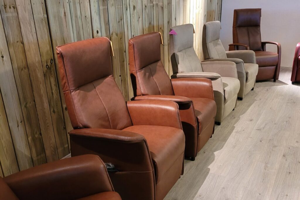 Fauteuils en banken Joure