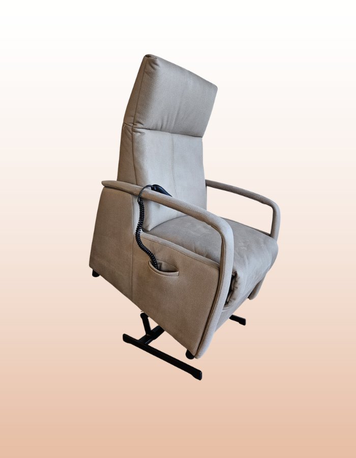 tweedehands Tirana toekomst sta op